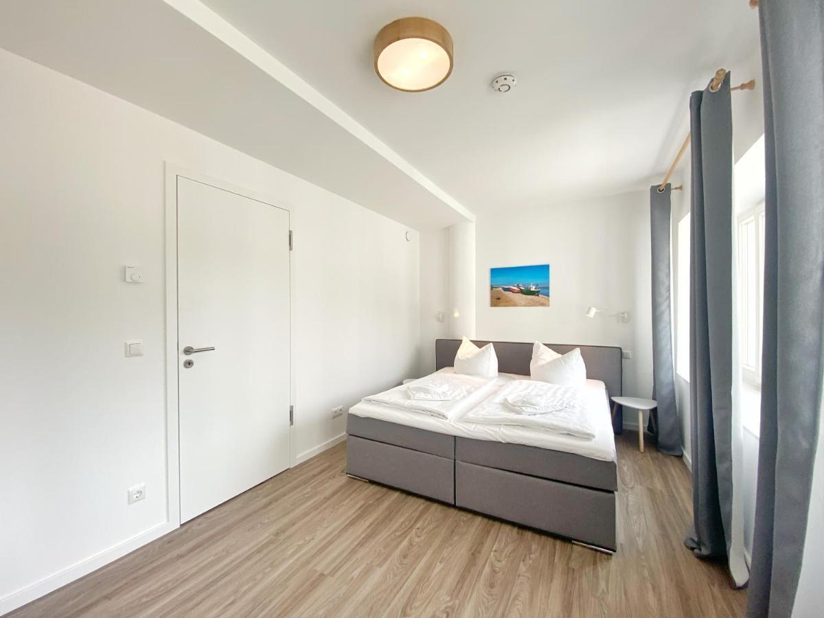 Jolle Apartment *